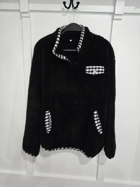 Women's Black Pullover Sherpa Sweater with Plaid Trim